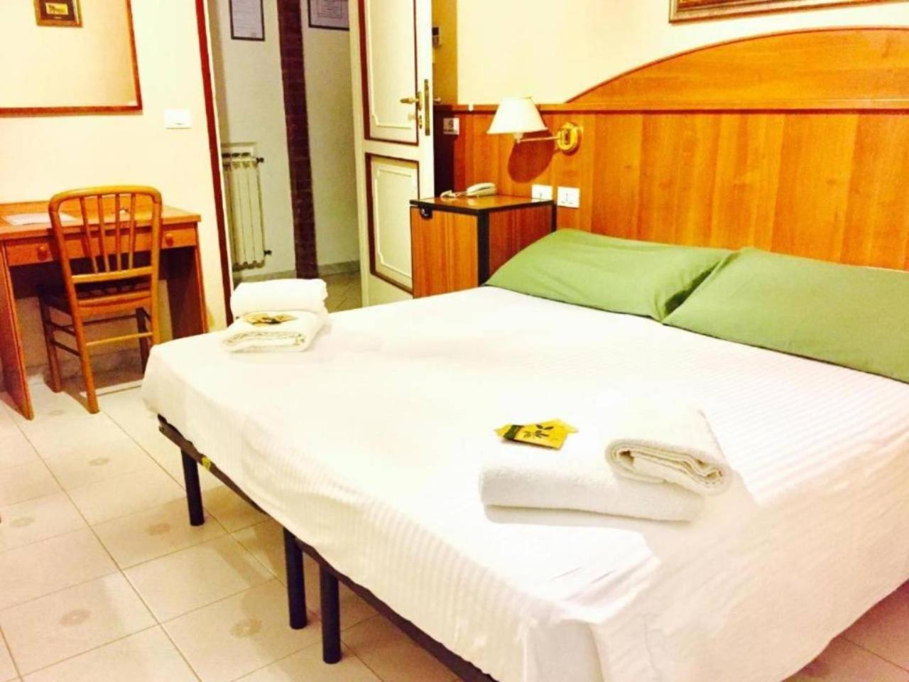 Nahid Accommodation Roma Dış mekan fotoğraf