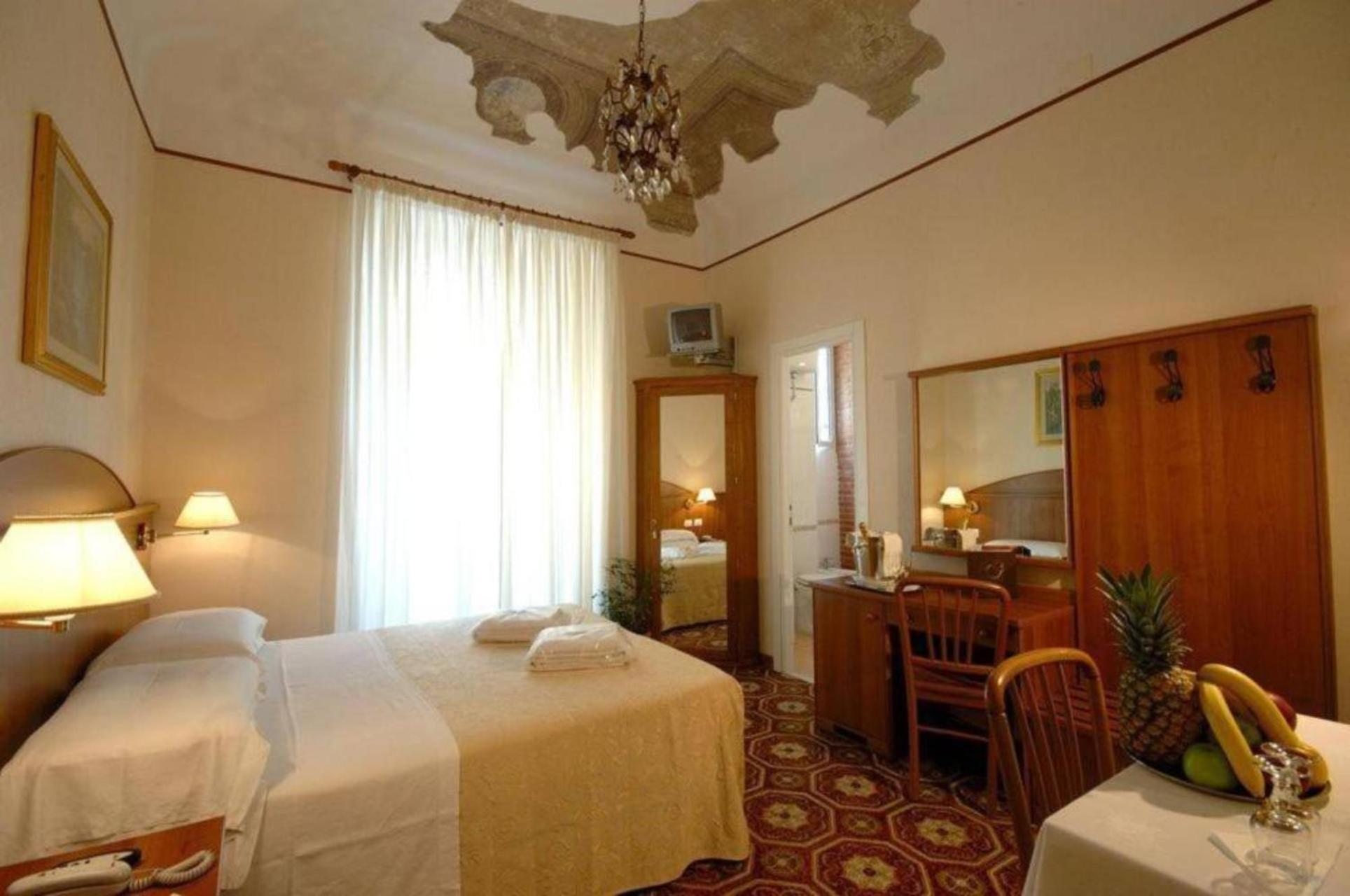 Nahid Accommodation Roma Dış mekan fotoğraf