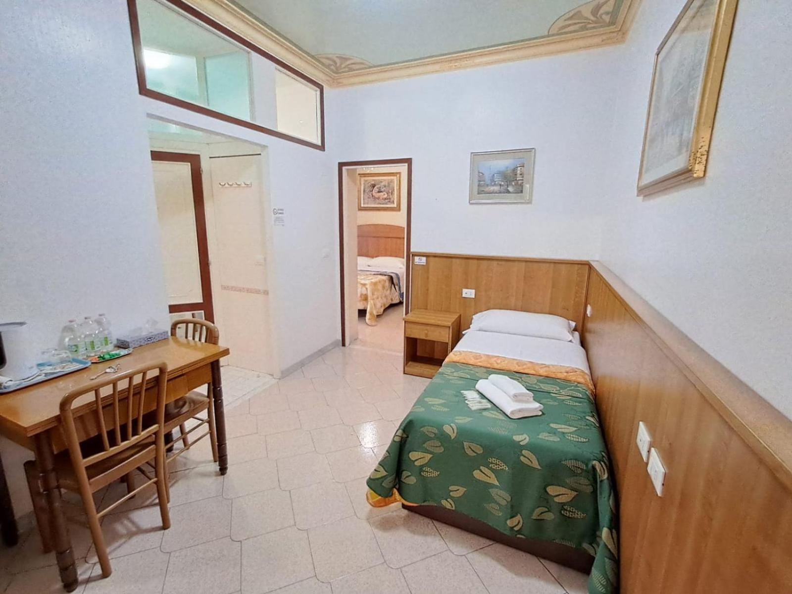 Nahid Accommodation Roma Dış mekan fotoğraf