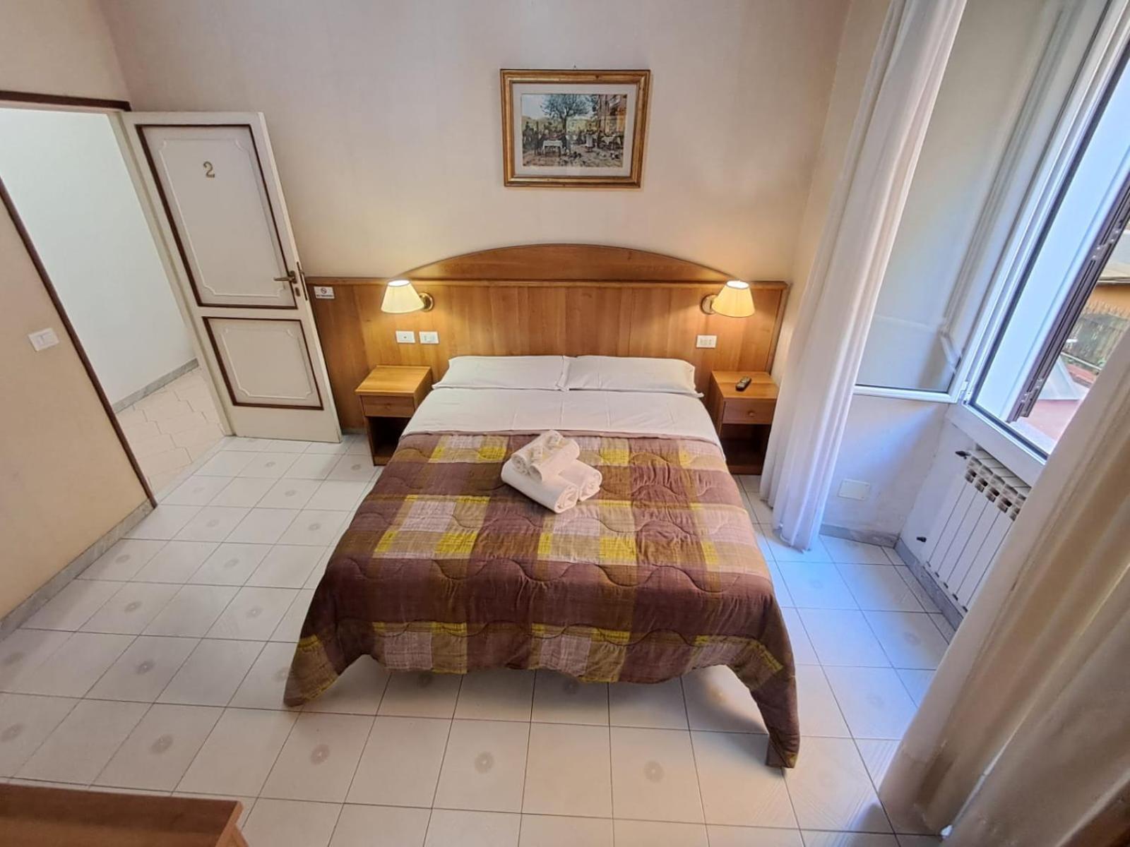 Nahid Accommodation Roma Dış mekan fotoğraf