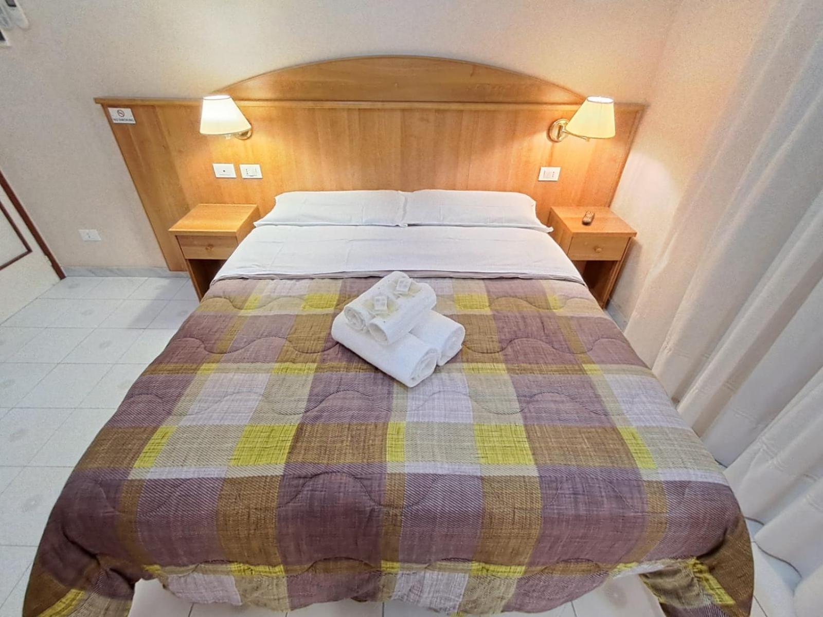 Nahid Accommodation Roma Dış mekan fotoğraf
